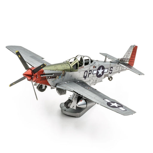 Metal Earth 3D Delionės Metal Earth Boeing - P-510 Mustang „Sweet Arlene“